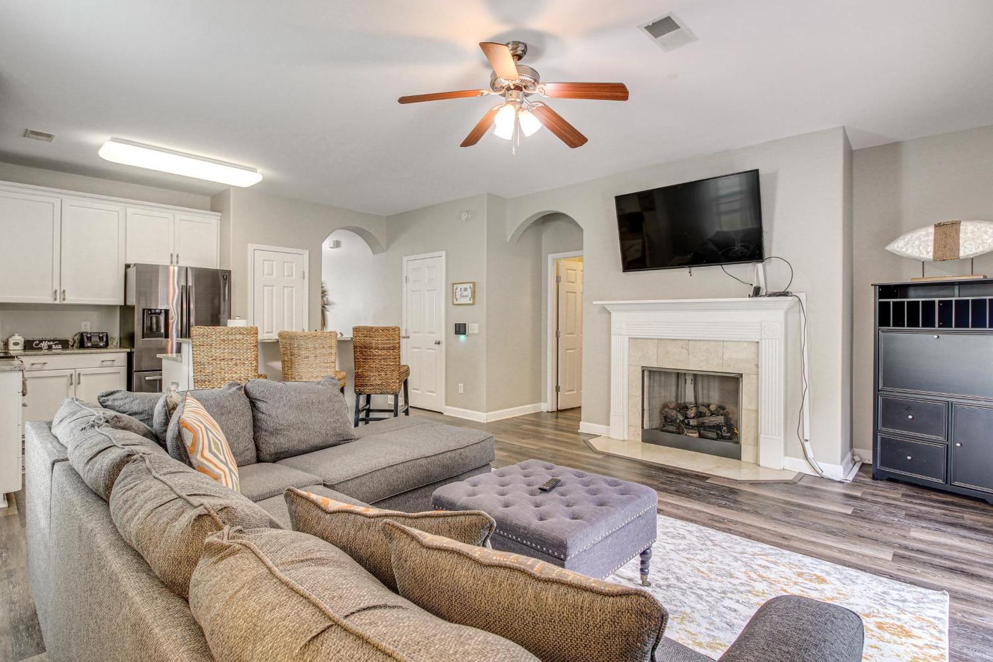 Spacious Pooler Home With Family-Friendly Perks Σαβάνα Εξωτερικό φωτογραφία